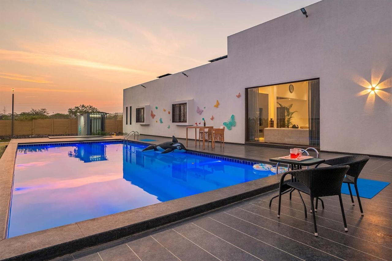 Stayvista'S Le Bon Horizon - Hillside Elegance With Chic Interiors, Poolside Serenity & Picturesque Gazebo - Proximity To Sula Nashik Zewnętrze zdjęcie