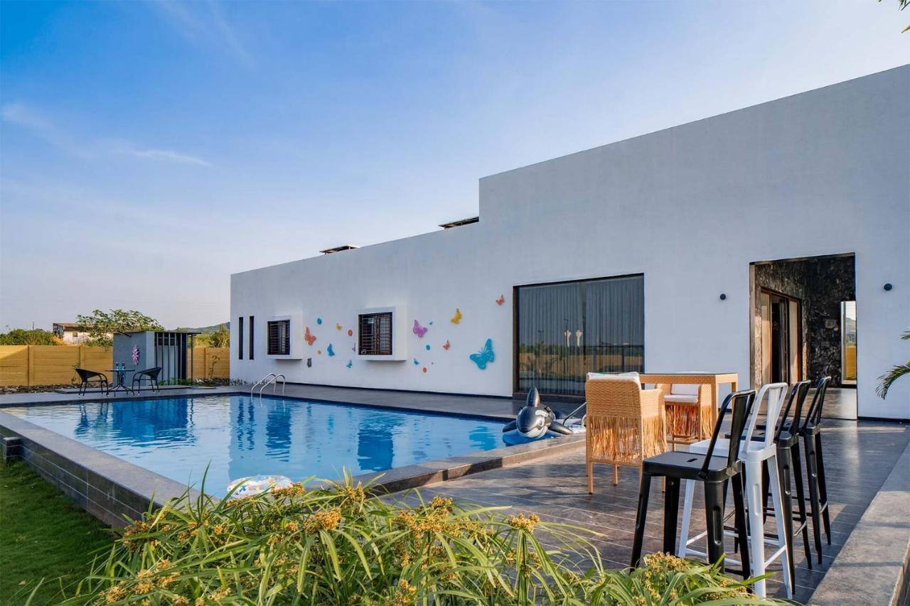 Stayvista'S Le Bon Horizon - Hillside Elegance With Chic Interiors, Poolside Serenity & Picturesque Gazebo - Proximity To Sula Nashik Zewnętrze zdjęcie