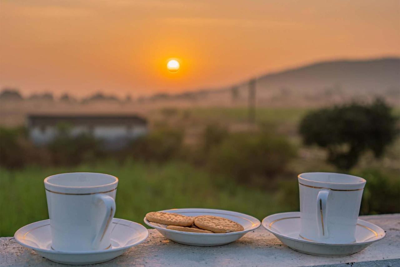 Stayvista'S Le Bon Horizon - Hillside Elegance With Chic Interiors, Poolside Serenity & Picturesque Gazebo - Proximity To Sula Nashik Zewnętrze zdjęcie
